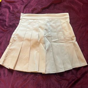 ROMWE Pleated Khaki Mini Skirt S